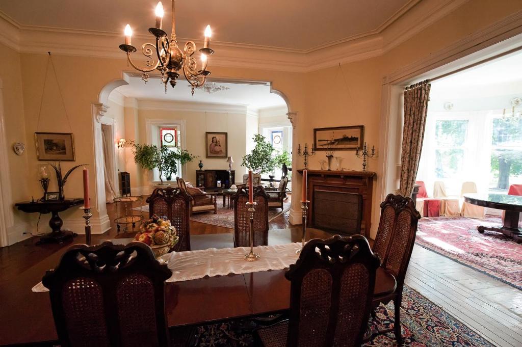 Grand Victorian Bed and Breakfast Niagara Falls Zewnętrze zdjęcie