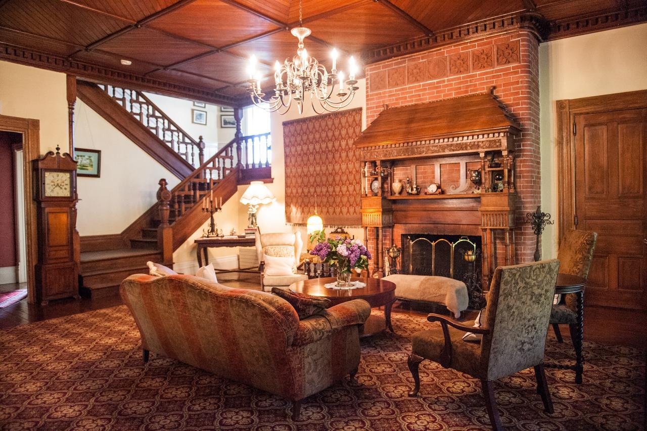 Grand Victorian Bed and Breakfast Niagara Falls Zewnętrze zdjęcie