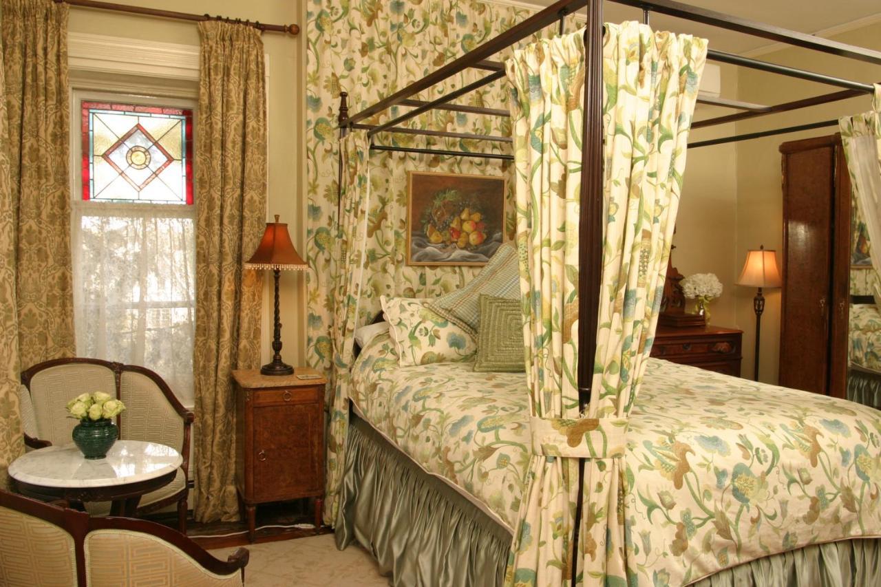 Grand Victorian Bed and Breakfast Niagara Falls Zewnętrze zdjęcie